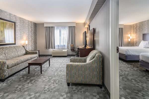 Suite - Best Western Concord Inn & Suites - I-93, Exit 13