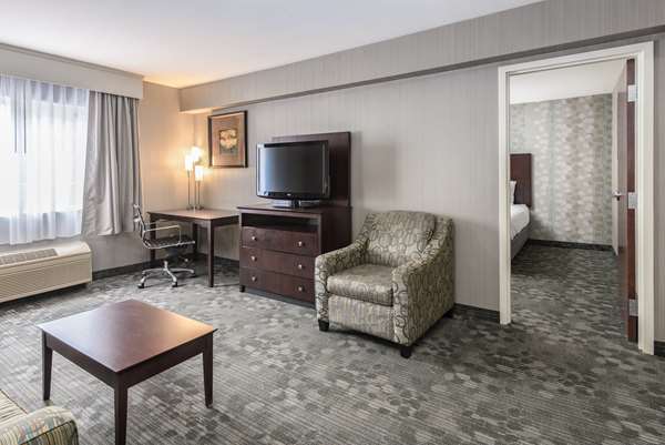 Suite - Best Western Concord Inn & Suites - I-93, Exit 13