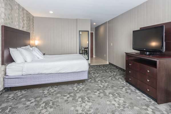 Suite - Best Western Concord Inn & Suites - I-93, Exit 13