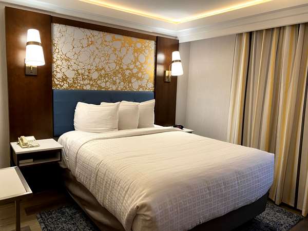  - Best Western Inn Westfield