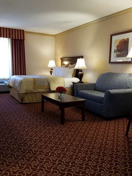 Suite - Best Western Plus Morristown Inn - I-287, Exit 35