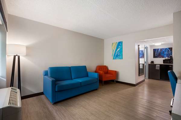  - Best Western Bordentown Inn - I-95, Exit 7