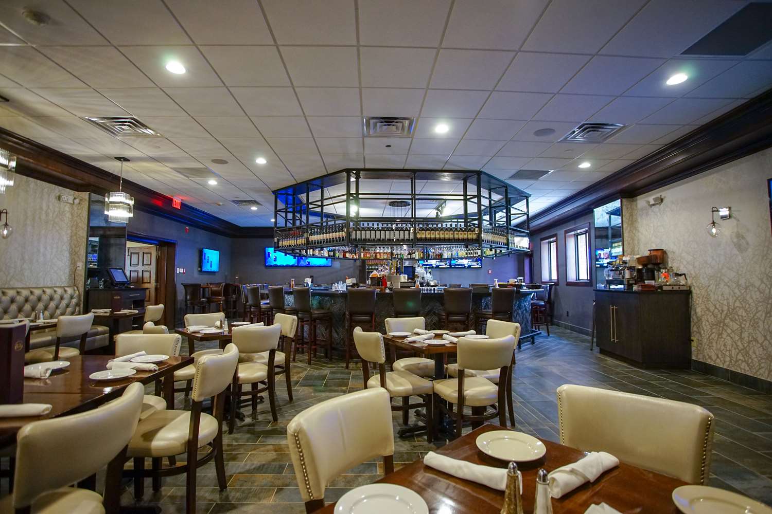 Best Western Plus Executive Inn Fairfield, NJ See Discounts Best Western Plus Executive Inn Fairfield, NJ See Discounts