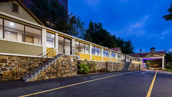 Exterior view - Best Western Fort Lee Inn - I-95, Exit 72 & 72A
