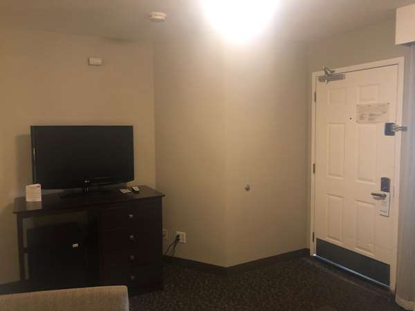Suite - Best Western Fort Lee Inn - I-95, Exit 72 & 72A