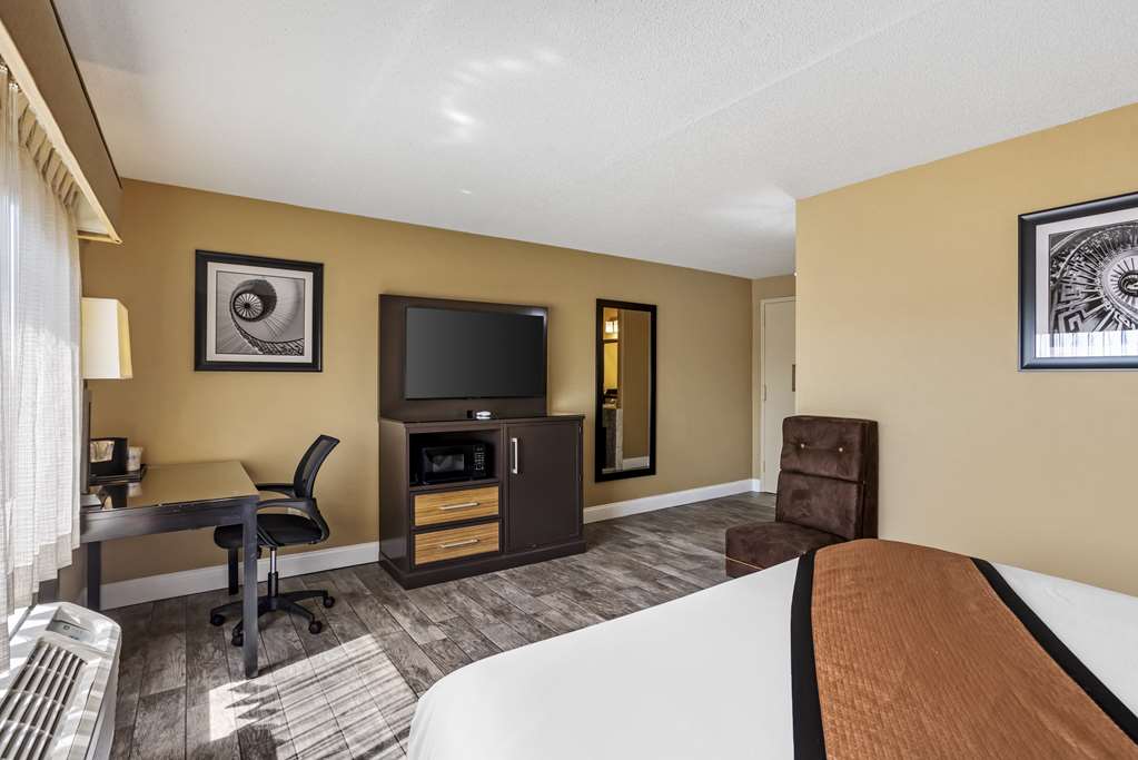 Best Western Plus Newark Airport West-guestroom-Guest Room,On-Site.jpg