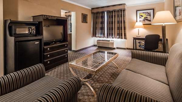 Suite - Best Western Hazlet Inn