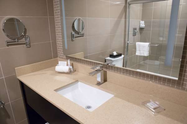 - Best Western Premier NYC Gateway Hotel North Bergen