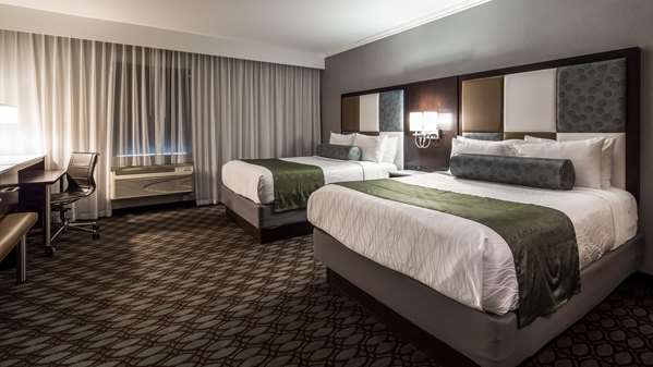 Suite - Best Western Premier NYC Gateway Hotel North Bergen