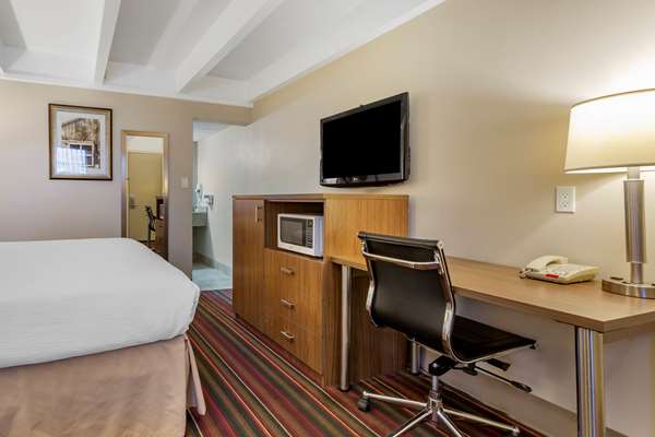  - Best Western El Rancho Palacio Motel Roswell