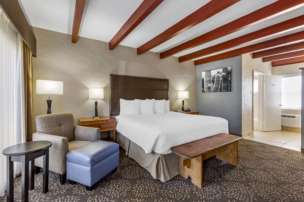 Best Western Mission Inn-guestroom-Guest Room,On-Site.jpg