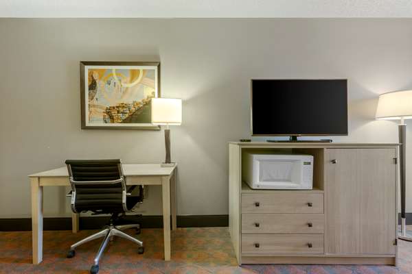  - Best Western Pecos Inn Artesia