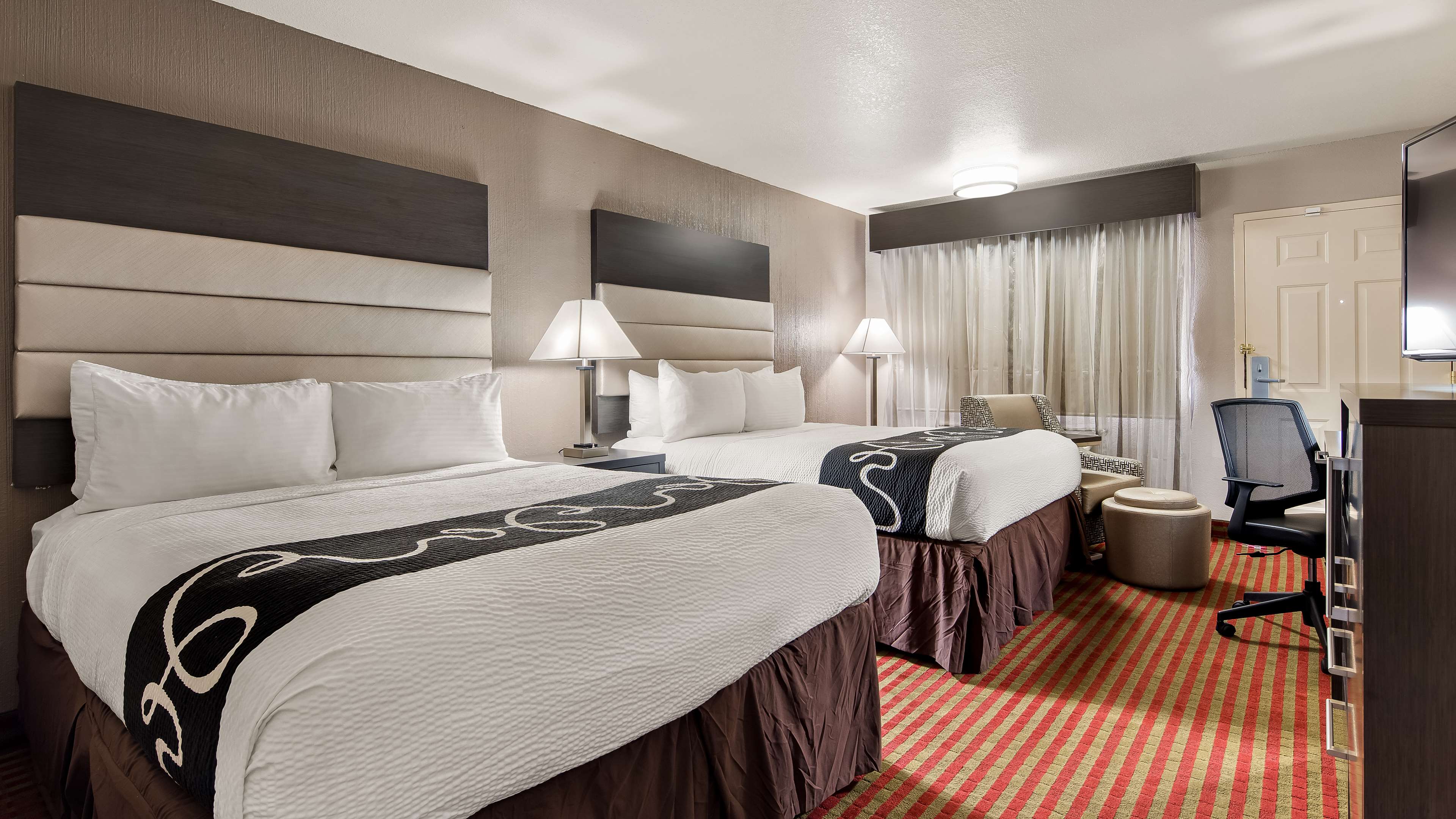 Best Western Deming Southwest Inn Room Type - 2 Queen Beds, Mobility Accessible, Bathtub, Non-Smoking, Full Breakfast