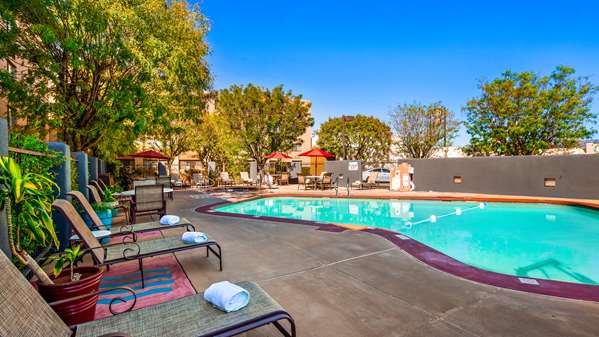 Pool - Best Western Plus Rio Grande Inn Albuquerque - I-40, Exit 157A