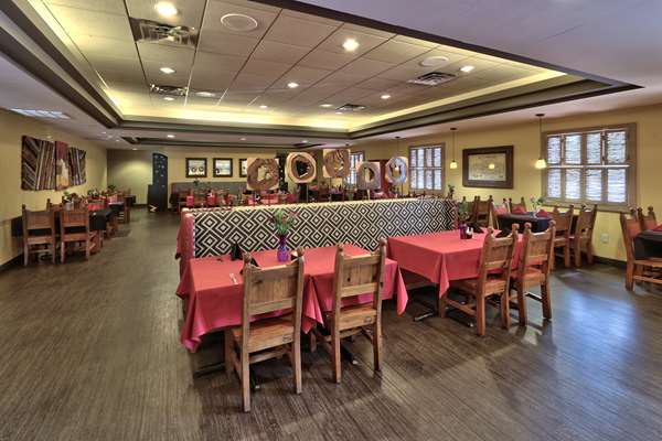 Restaurant - Best Western Plus Rio Grande Inn Albuquerque - I-40, Exit 157A