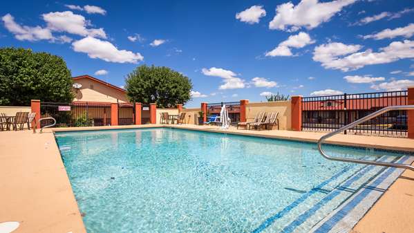Pool - Best Western Santa Rosa Inn - I-40, Exit 277