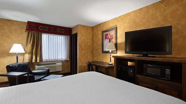  - Best Western Plus Inn of Santa Fe