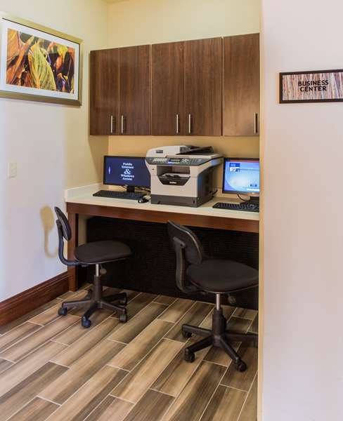 Conference Area - Best Western Plus Executive Suites Albuquerque - I-25, Exit 228