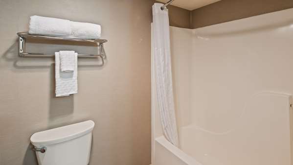  - Best Western Plus Executive Suites Albuquerque - I-25, Exit 228