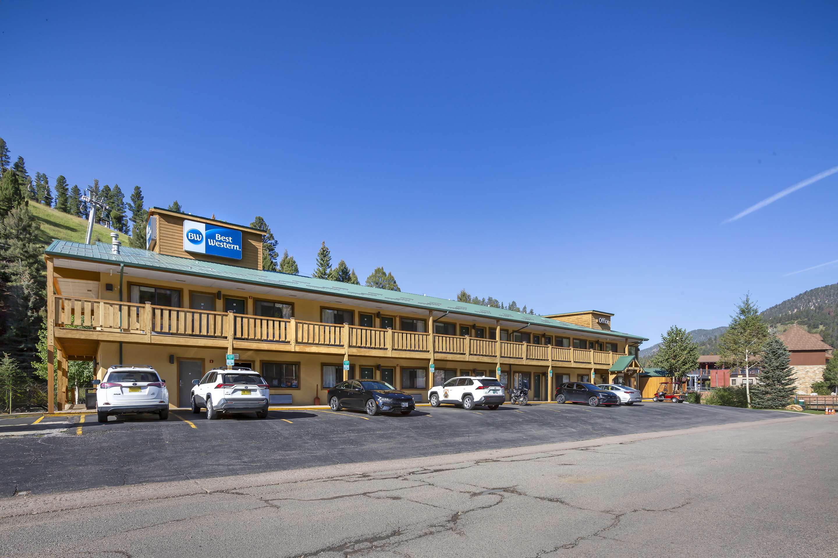 Exterior | Best Western Rivers Edge