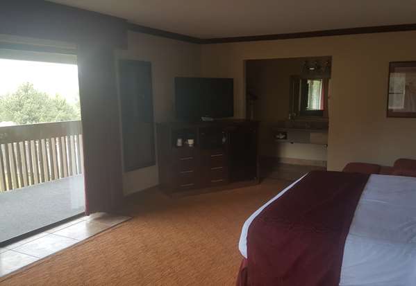 Suite - Best Western Pine Springs Inn Ruidoso
