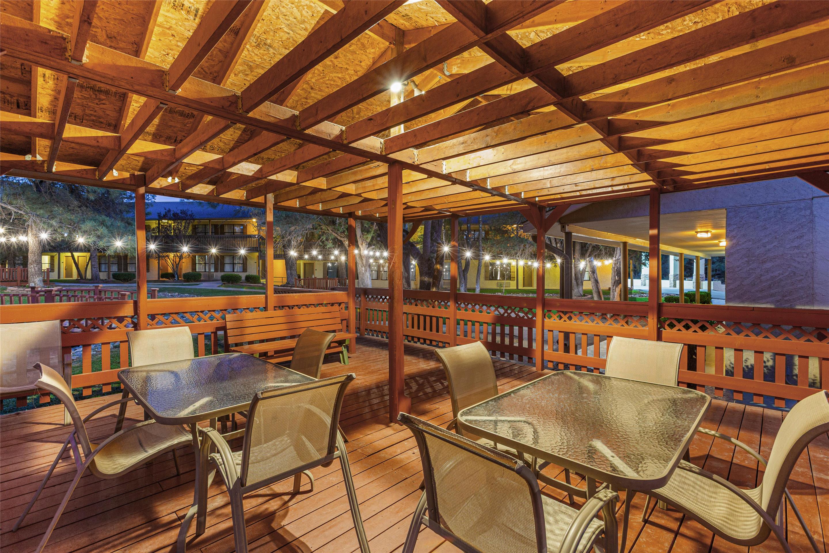 Exterior | Best Western Pine Springs Inn