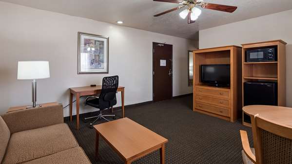  - Best Western Hotel & Suites Socorro - I-25, Exit 150