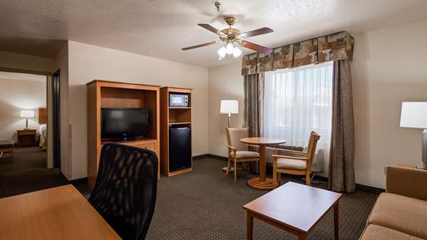 - Best Western Hotel & Suites Socorro - I-25, Exit 150