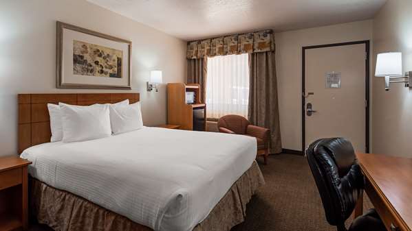  - Best Western Hotel & Suites Socorro - I-25, Exit 150