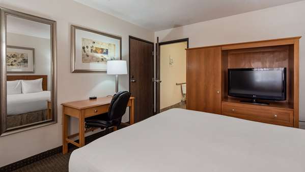  - Best Western Hotel & Suites Socorro - I-25, Exit 150