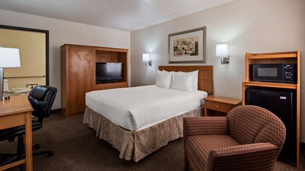  - Best Western Hotel & Suites Socorro - I-25, Exit 150