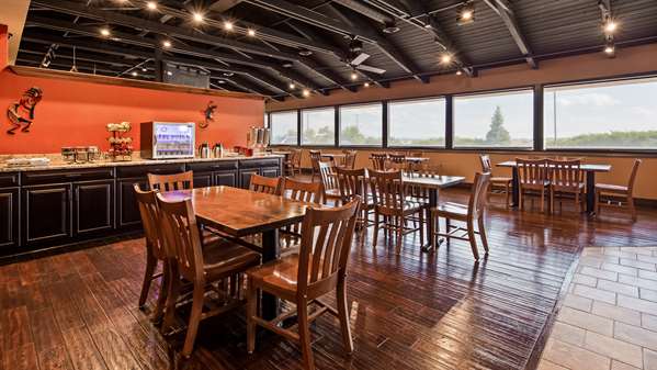 Amenities - Best Western Plus Raton Inn - I-25, Exit 451