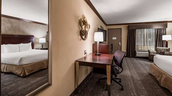  - Best Western Plus Raton Inn - I-25, Exit 451