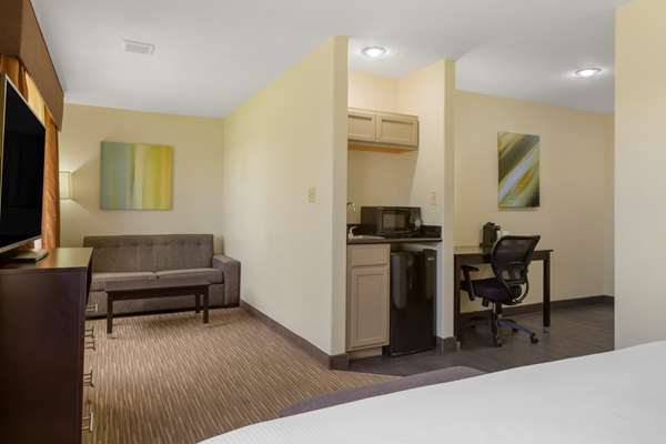  - Best Western Plus Four Corners Hotel Farmington