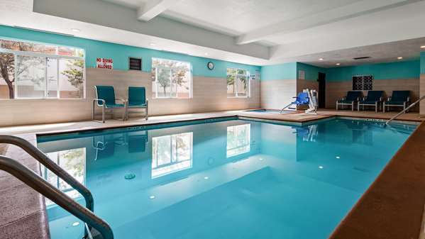 Pool - Best Western Plus Gallup Inn - I-40, Exit 22