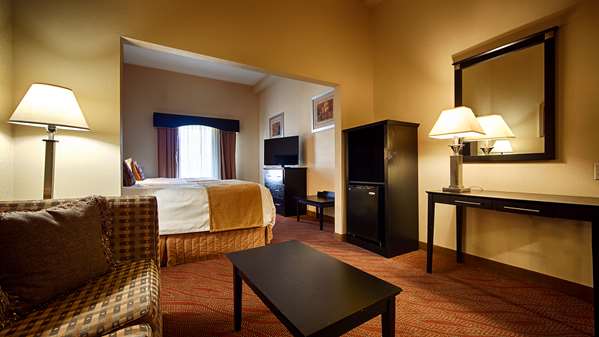 Suite - Best Western Bar Harbour Inn Massapequa Park