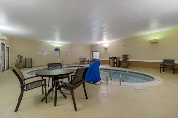 Pool - Best Western Lake George Inn - I-87, Exit 21