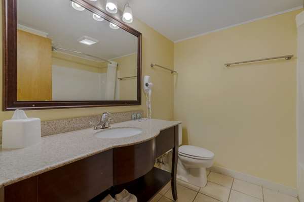  - Best Western Lake George Inn - I-87, Exit 21