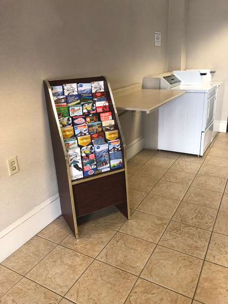  - Best Western Gateway Adirondack Inn Utica - I-90, Exit 31