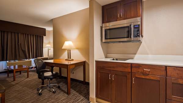 Suite - Best Western Gateway Adirondack Inn Utica - I-90, Exit 31