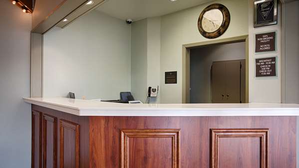  - Best Western Summit Inn Niagara Falls