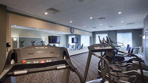Fitness/ Exercise Room - Best Western Summit Inn Niagara Falls