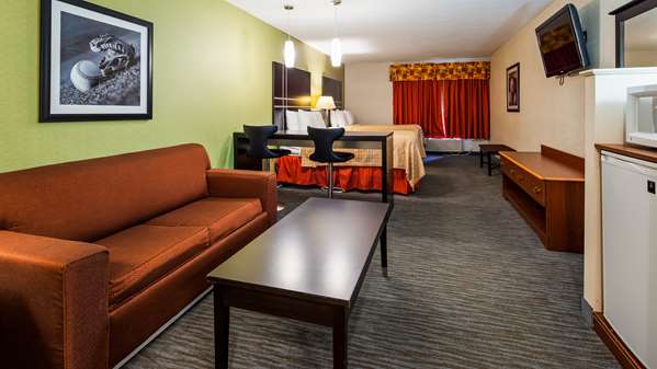  - Best Western Cooperstown Inn & Suites