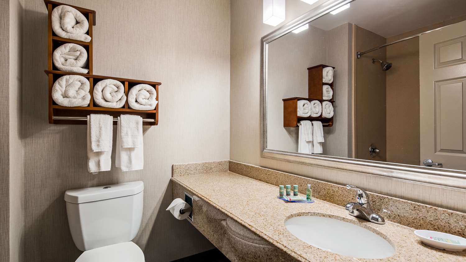 Best Western Cooperstown Inn & Suites, NY See Discounts