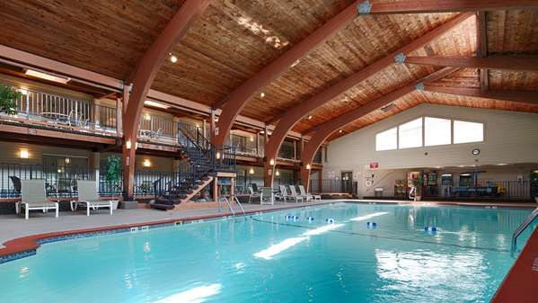 Pool - Best Western Plus Plattsburgh Hotel