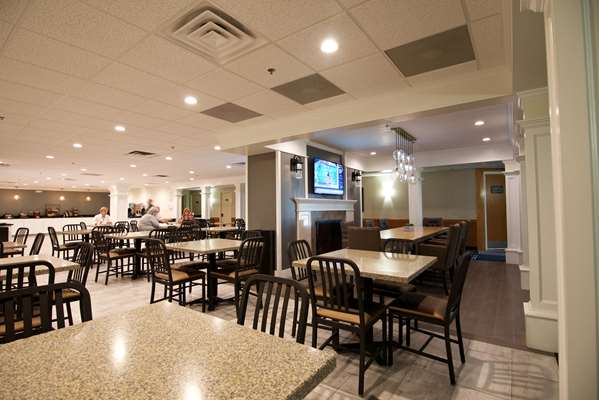Amenities - Best Western Plus Plattsburgh Hotel