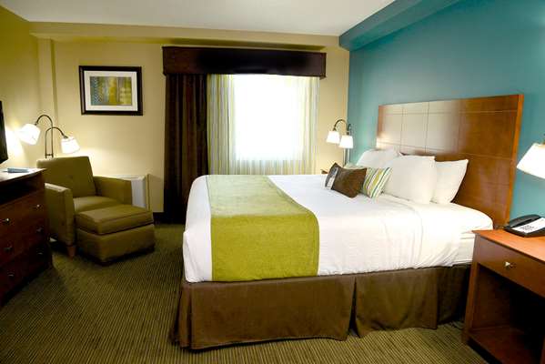 Suite - Best Western Plus Plattsburgh Hotel