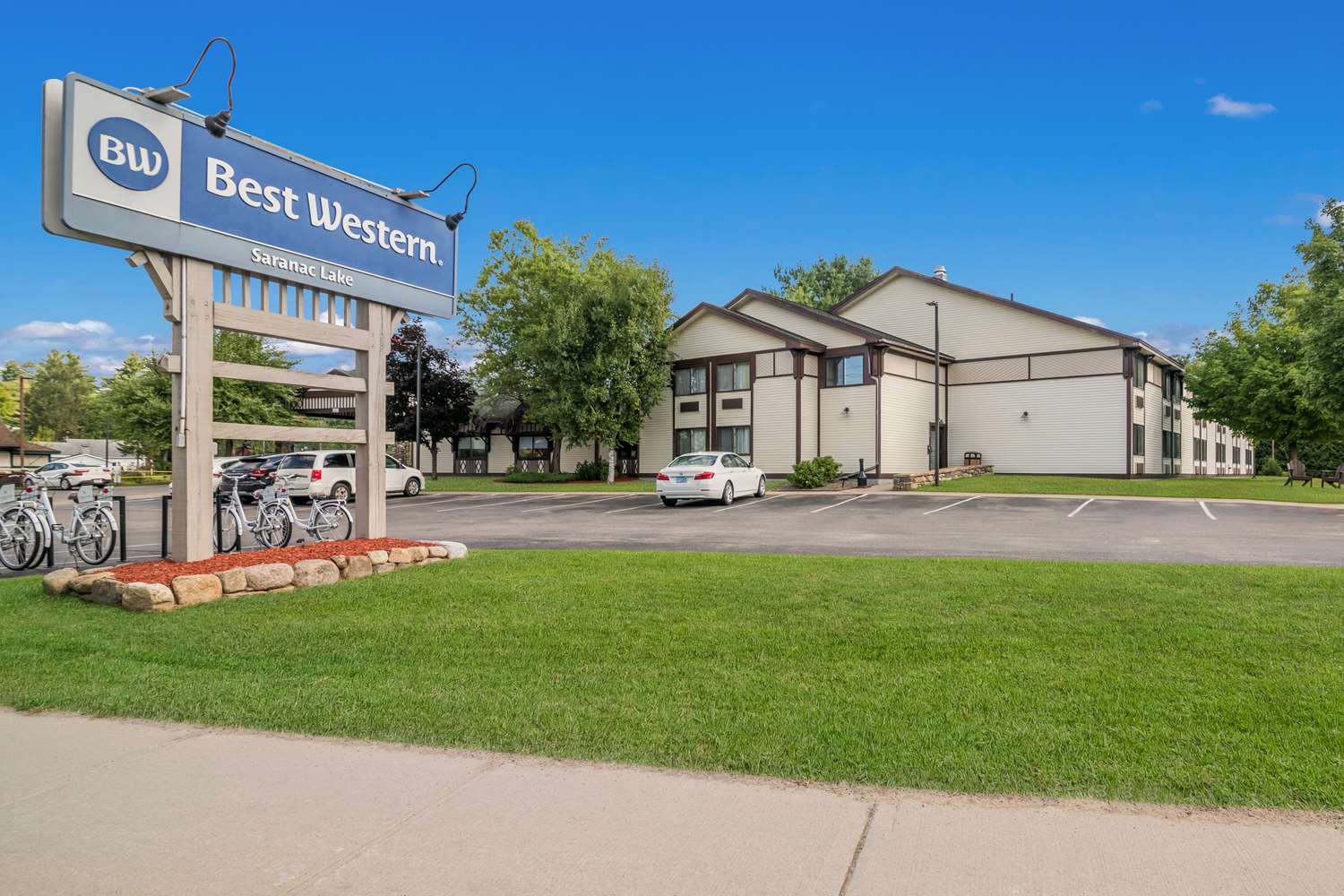 Best Western Saranac Lake Hotel, NY - See Discounts