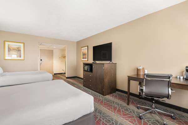  - Best Western Saranac Lake Hotel