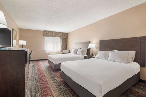  - Best Western Saranac Lake Hotel